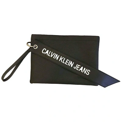 Pre-owned Calvin Klein Black Cloth Handbag