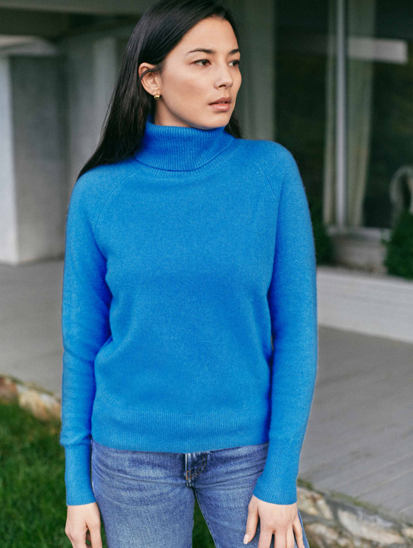white cashmere turtleneck