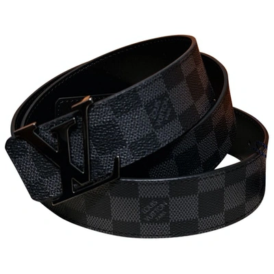 Pre-owned Louis Vuitton Initiales Patent Leather Belt In Black