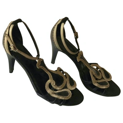 Pre-owned Mellow Yellow Leather Sandals In Black