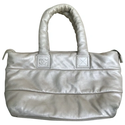 Cocoon leather bag