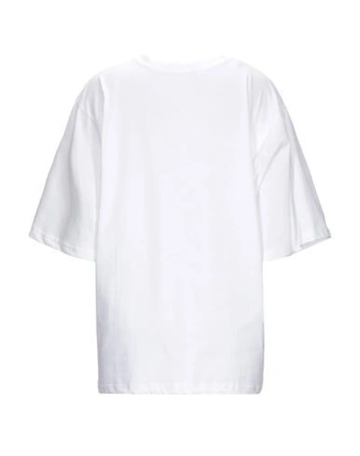 Shop Boutique Moschino Woman T-shirt White Size 4 Cotton