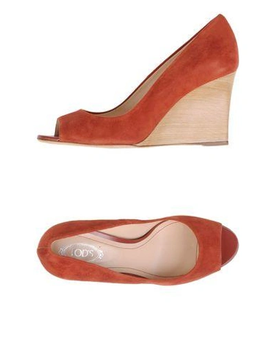 Tod's Pumps In Red