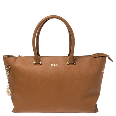 Pre-owned Dkny Tan Leather Bryant Park Zip Tote