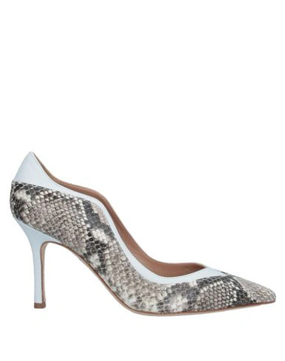 The Seller Pumps In White