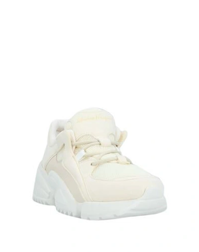 Ferragamo 20mm Skylar 7 Leather Sneakers In White