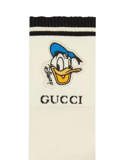 Shop Gucci X Disney Donald Duck Socks In Neutrals