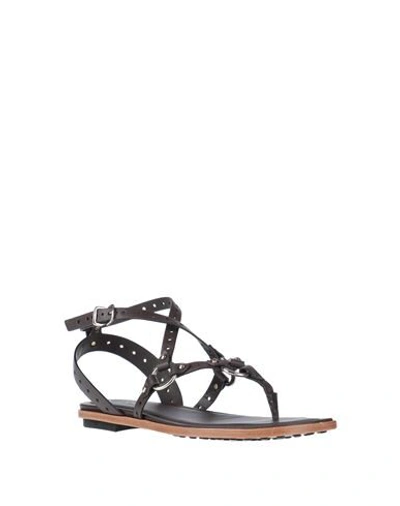 Tod's Toe Strap Sandals In Brown