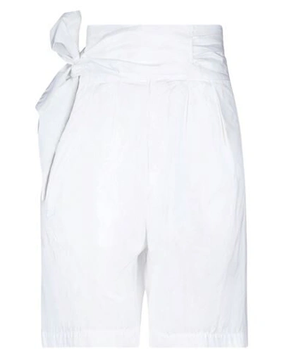 Mauro Grifoni Grifoni Woman Shorts & Bermuda Shorts White Size 4 Cotton In White