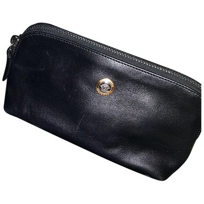 Pre-owned Versace Leather Purse In Black
