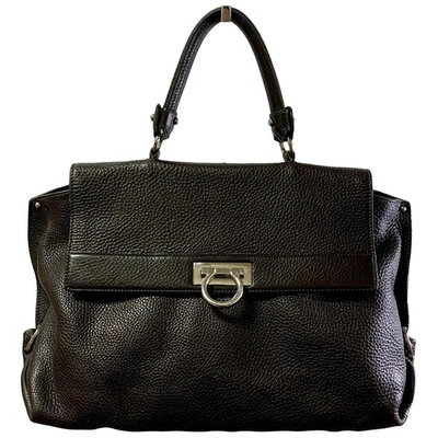 Pre-owned Ferragamo Sofia Leather Handbag