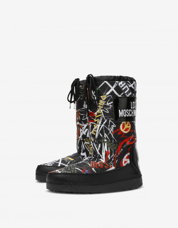 Love Moschino Snow Boots With Graffiti 