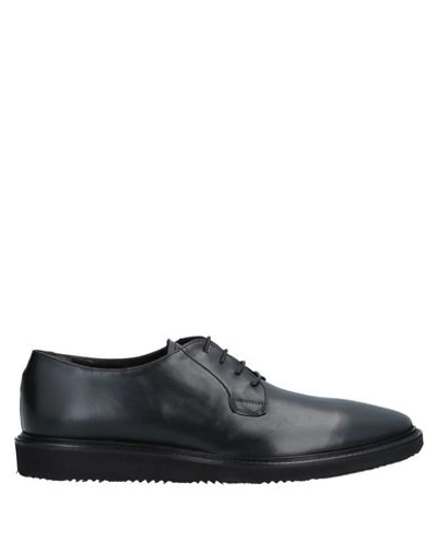 Fabiano Ricci Laced Shoes In Black