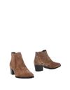 Tod's Ankle Boots In Khaki