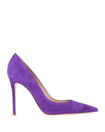 Gianvito Rossi Pumps In Purple