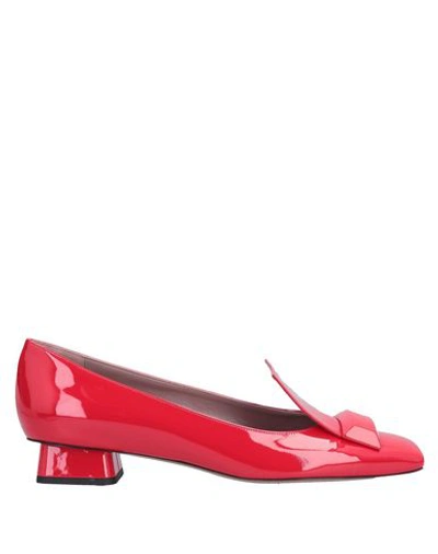 Rayne Loafers In Red