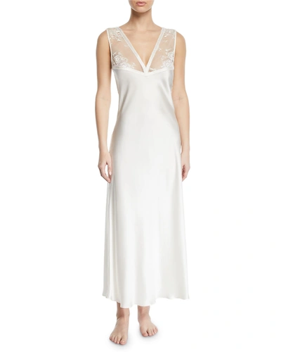 Vivis Samui Lace V-neck Nightgown In White
