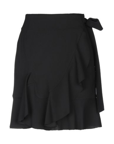 Goen J Knee Length Skirt In Black | ModeSens