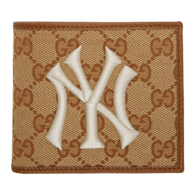Gucci Original Gg Canvas Wallet With New York Yankees Patch™ In 9573 Biege