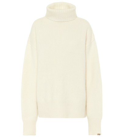 Extreme Cashmere No. 20 Oversize Xtra Stretch-cashmere Jumper In Neutral