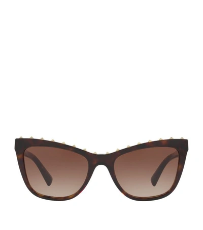 Valentino Garavani Rockstud Cat Eye Sunglasses In Brown/brown Gradient