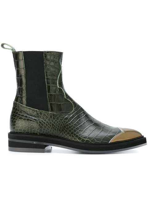 flat pointed chelsea boots