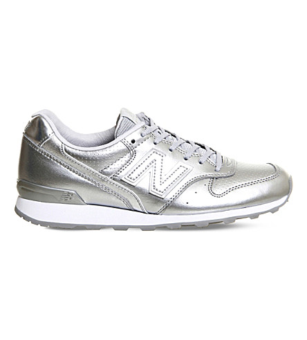 new balance silver trainers