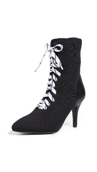 Jaggar Fasten Lace Up Boots In Black