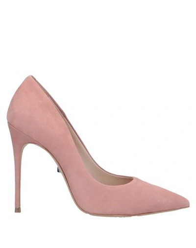 Schutz Pump In Pastel Pink