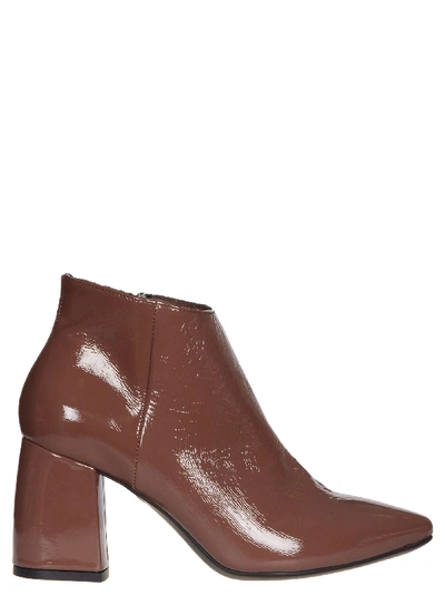 Janet & Janet Grece Ankle Boots In Phard