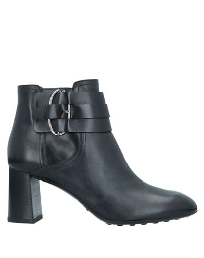 Tod's Ankle Boot In Black