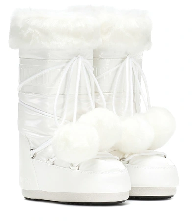 Moon Boot Classic Pom Pom Ankle Boots In White