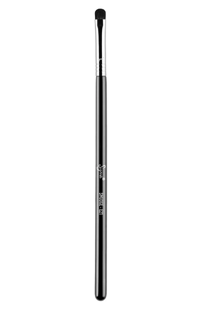 Sigma Beauty E21 Eye Smudge Brush