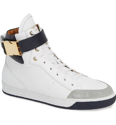 Grand Voyage Belmondo Sneaker In White/ Navy/ Grey