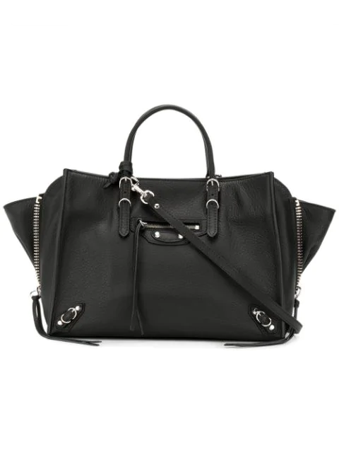 papier a6 balenciaga