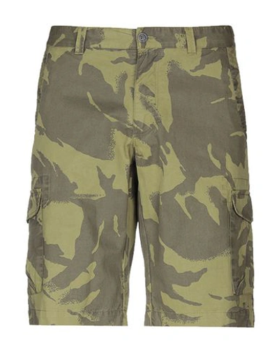 Woolrich Man Shorts & Bermuda Shorts Military Green Size 32 Cotton
