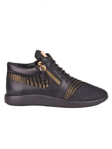 giuseppe zanotti runner