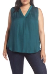 Vince Camuto V-neck Rumple Blouse In Verdant Green