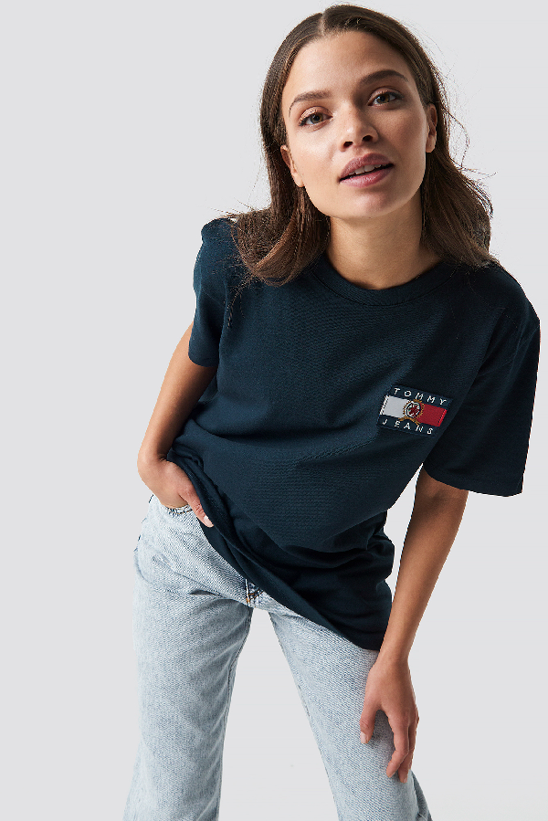 crest flag tee tommy jeans
