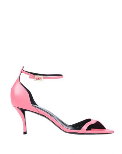 Roger Vivier Sandals In Fuchsia