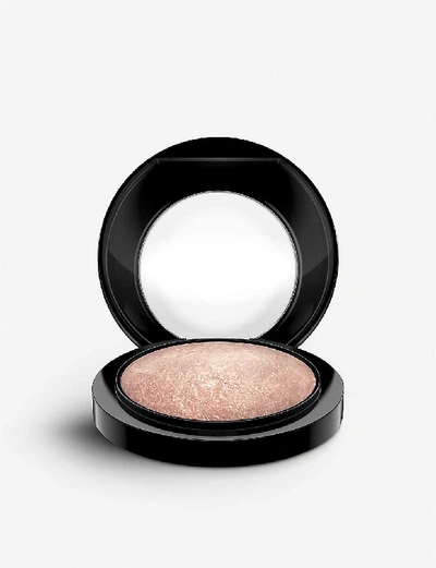 Mac Soft Mineralize Skinfinish In Soft & Gentle