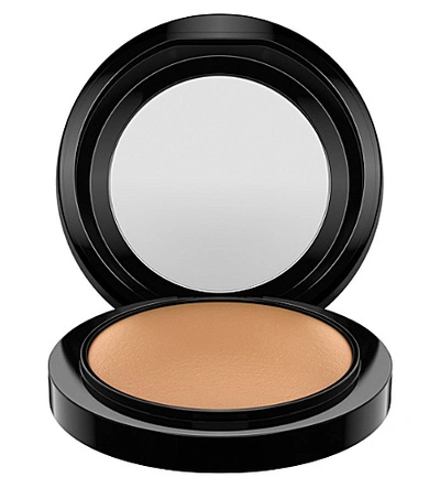 Mac Dark Deep Mineralize Skinfinish Natural