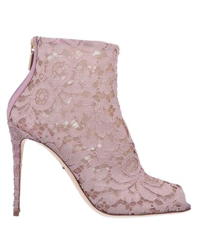 Dolce & Gabbana Ankle Boot In Lilac