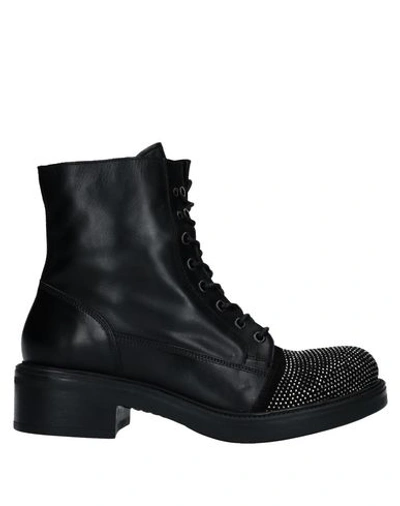 Jfk Ankle Boot In Black