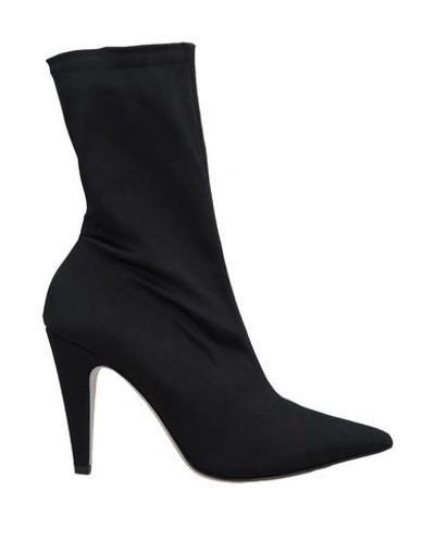 Giampaolo Viozzi Ankle Boot In Black