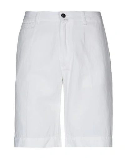 Cesare Attolini Shorts & Bermuda In White