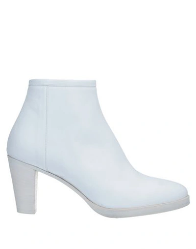 A.f.vandevorst Ankle Boot In White