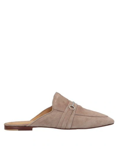 Pomme D'or Mules In Light Brown