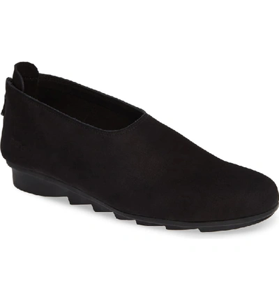 Arche Bieceky Water Resistant Flat In Noir Nubuck