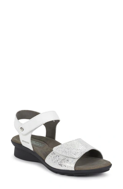 Mephisto Pattie Sandal In White